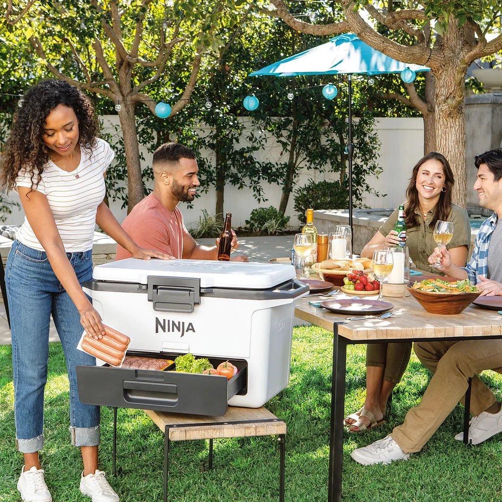 ❄️ Stay Chill Anywhere – Ninja 47L FrostVault Cooler