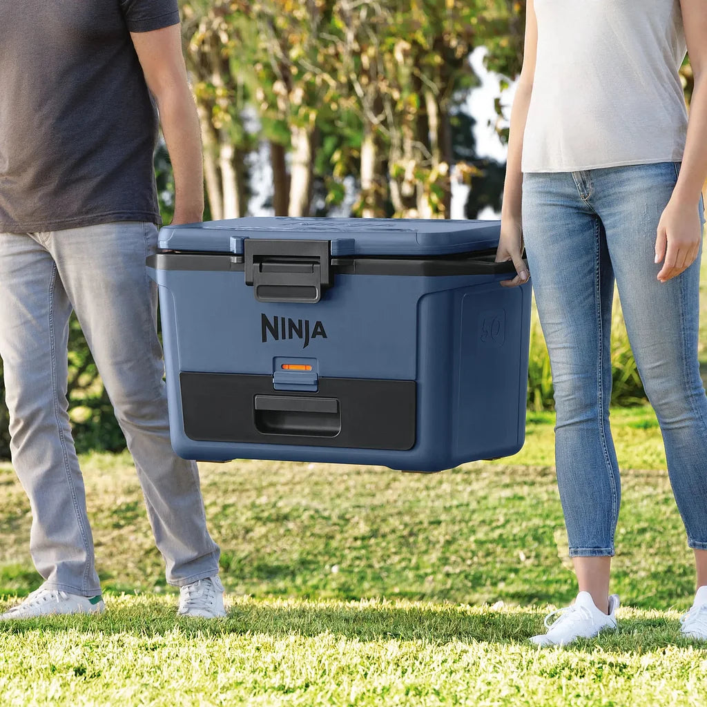 ❄️ Stay Chill Anywhere – Ninja 47L FrostVault Cooler